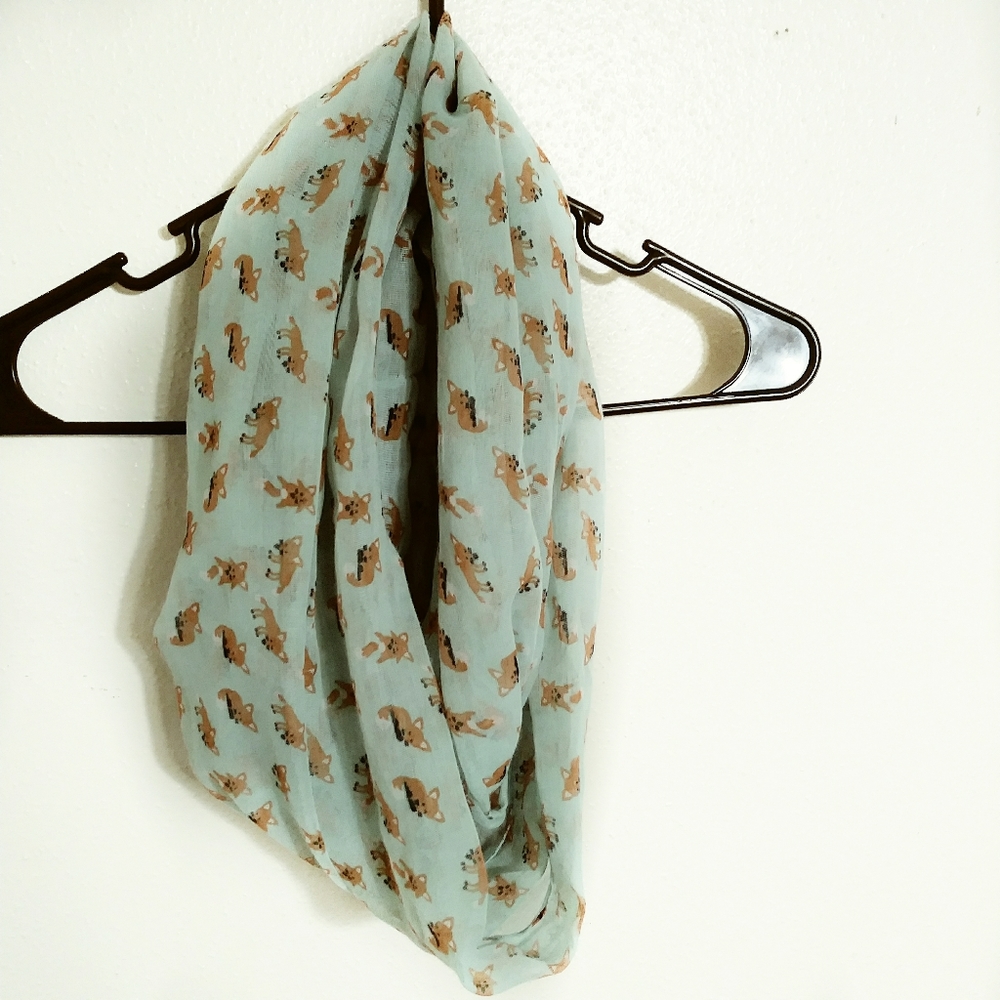 Womens scarf